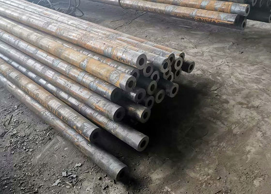 Black Mild 4mm Thickness Seamless Steel Pipe Cold Drawn