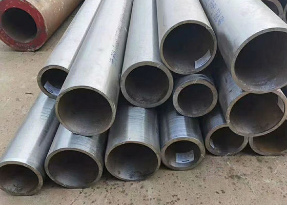 Black Beveled Ends Carbon Steel Seamless Pipe , ASTM A333 Grade 6 Pipe
